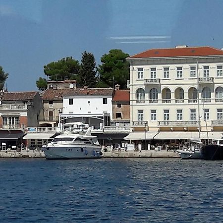 Apartment Botic Porec Bagian luar foto