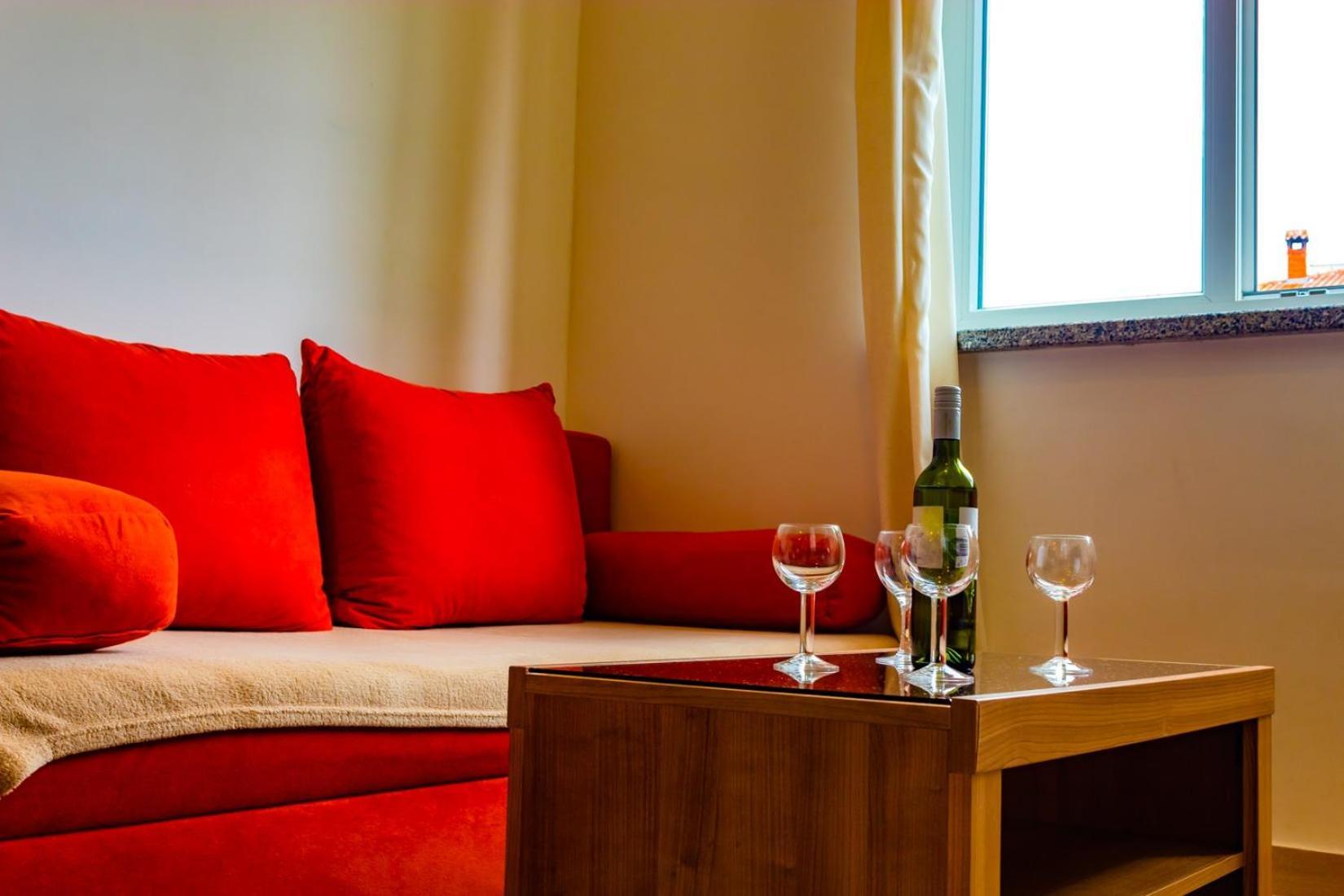 Apartment Botic Porec Bagian luar foto