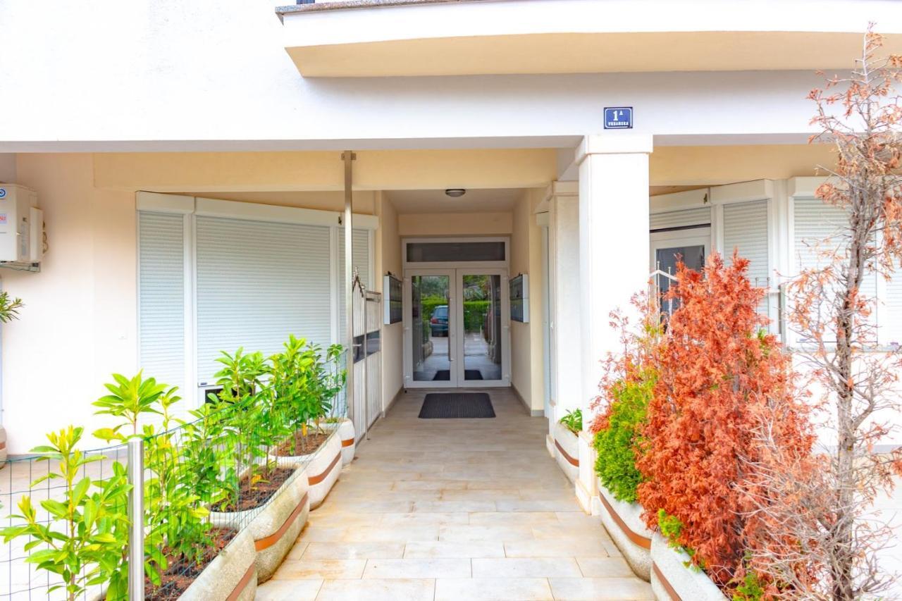 Apartment Botic Porec Bagian luar foto